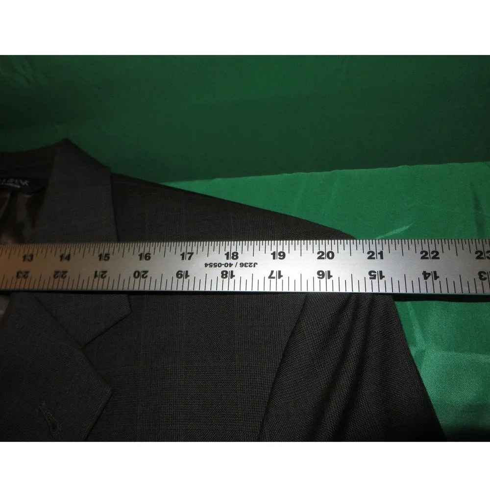 Jos. A. Bank Signature 2-Pc Brown Glen Plaid 100% Wool Suit 2 Button 46R/41x31.5 - Picture 14 of 16